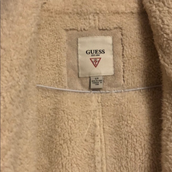 Guess jacket - Picture 2 of 3